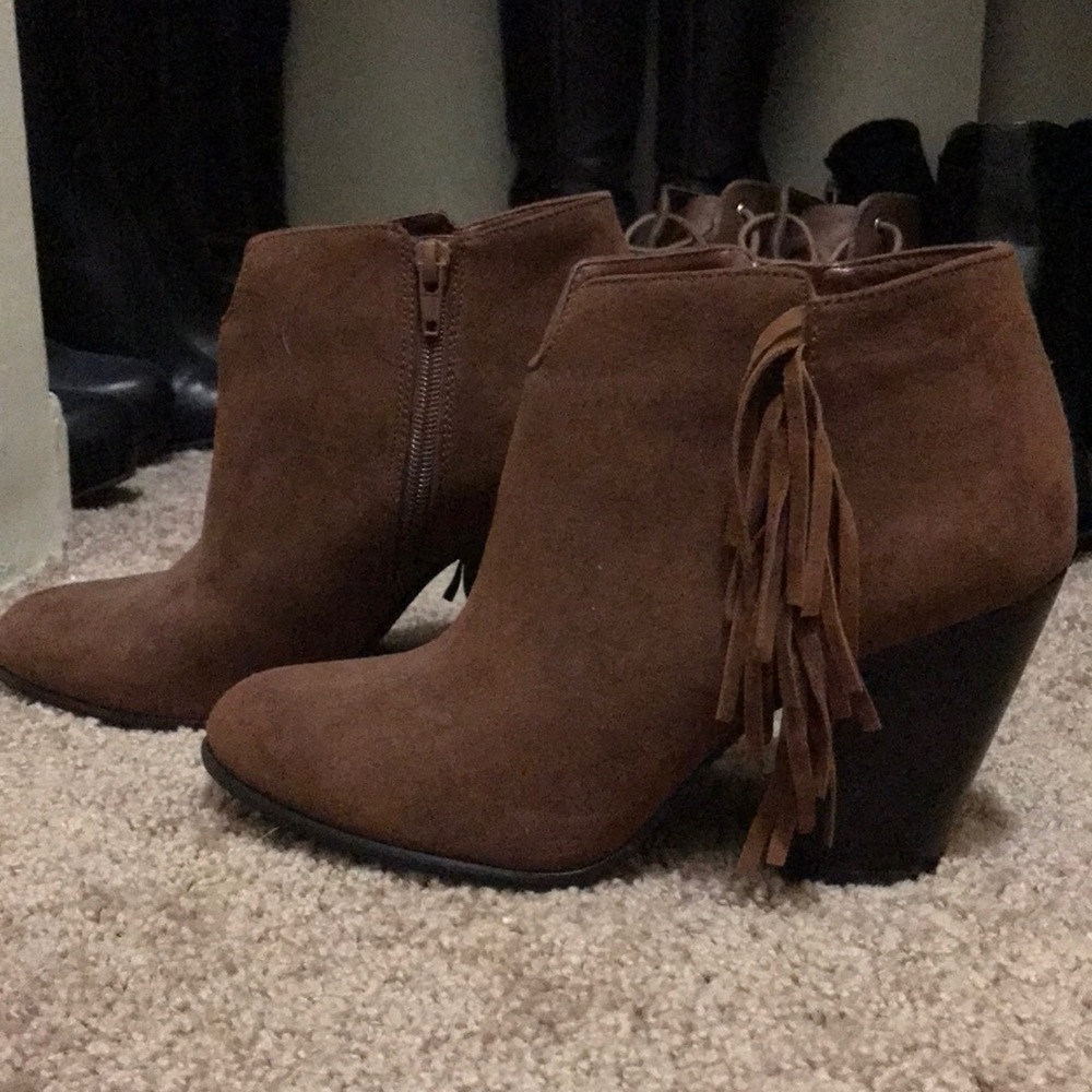 Suede boots